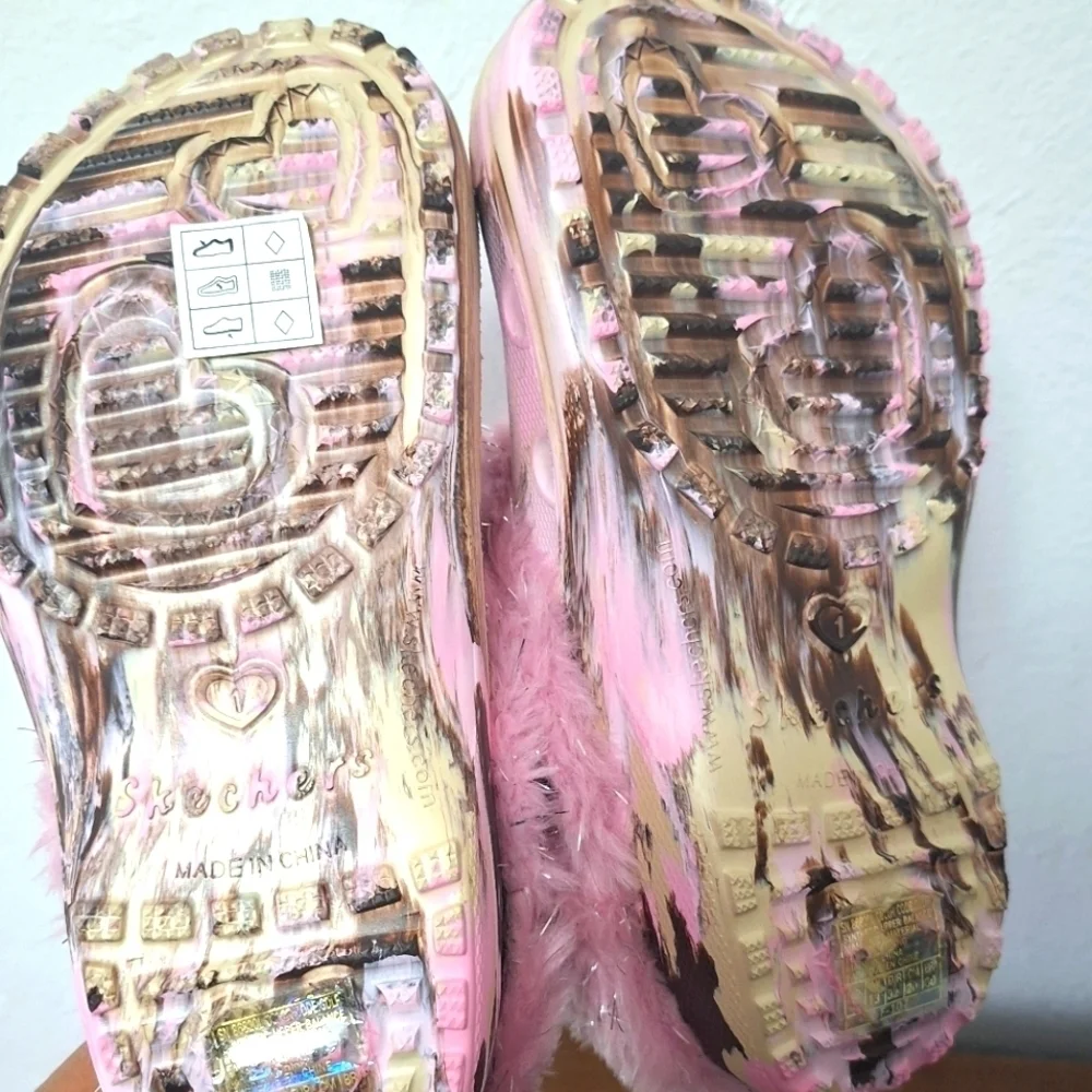 Skeckers Cali Gear Girl Pink Sparkley Slippers Glogs Size 1 New